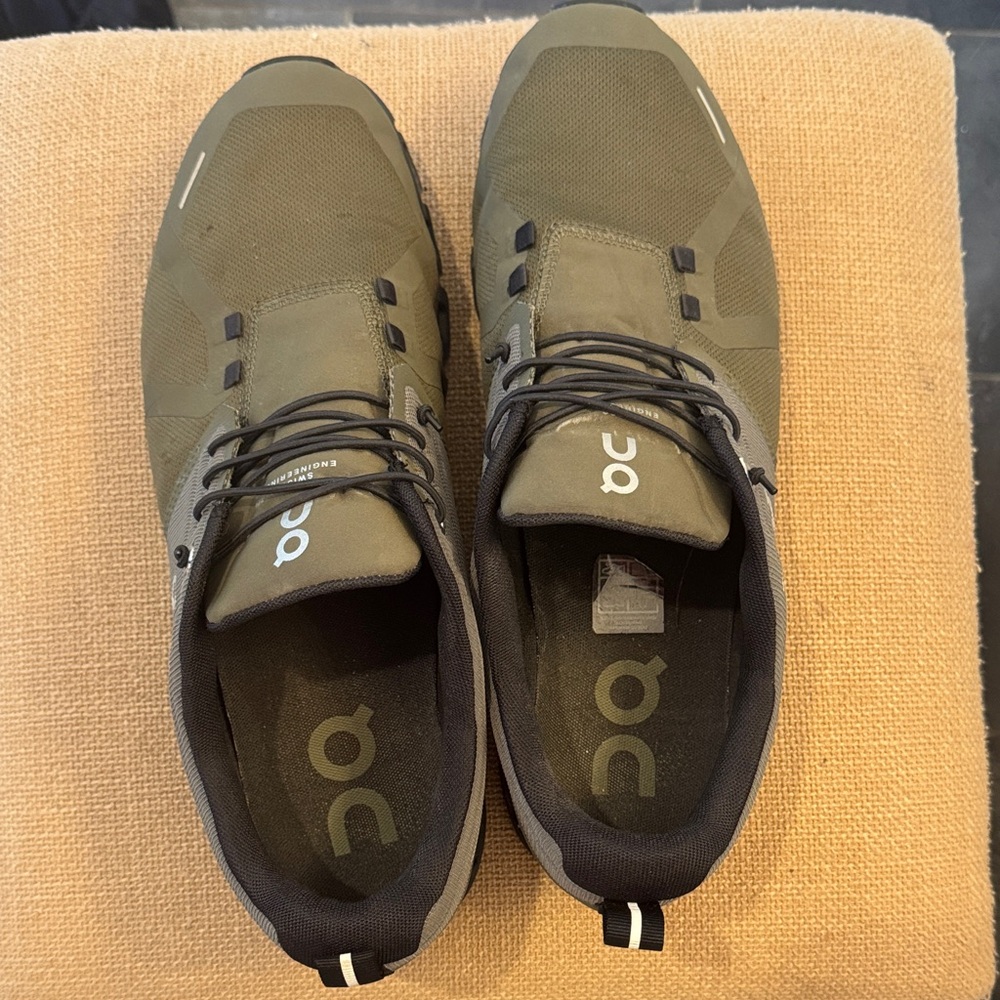 On Running Men’s Olive Green Athletic Cloud Trainers